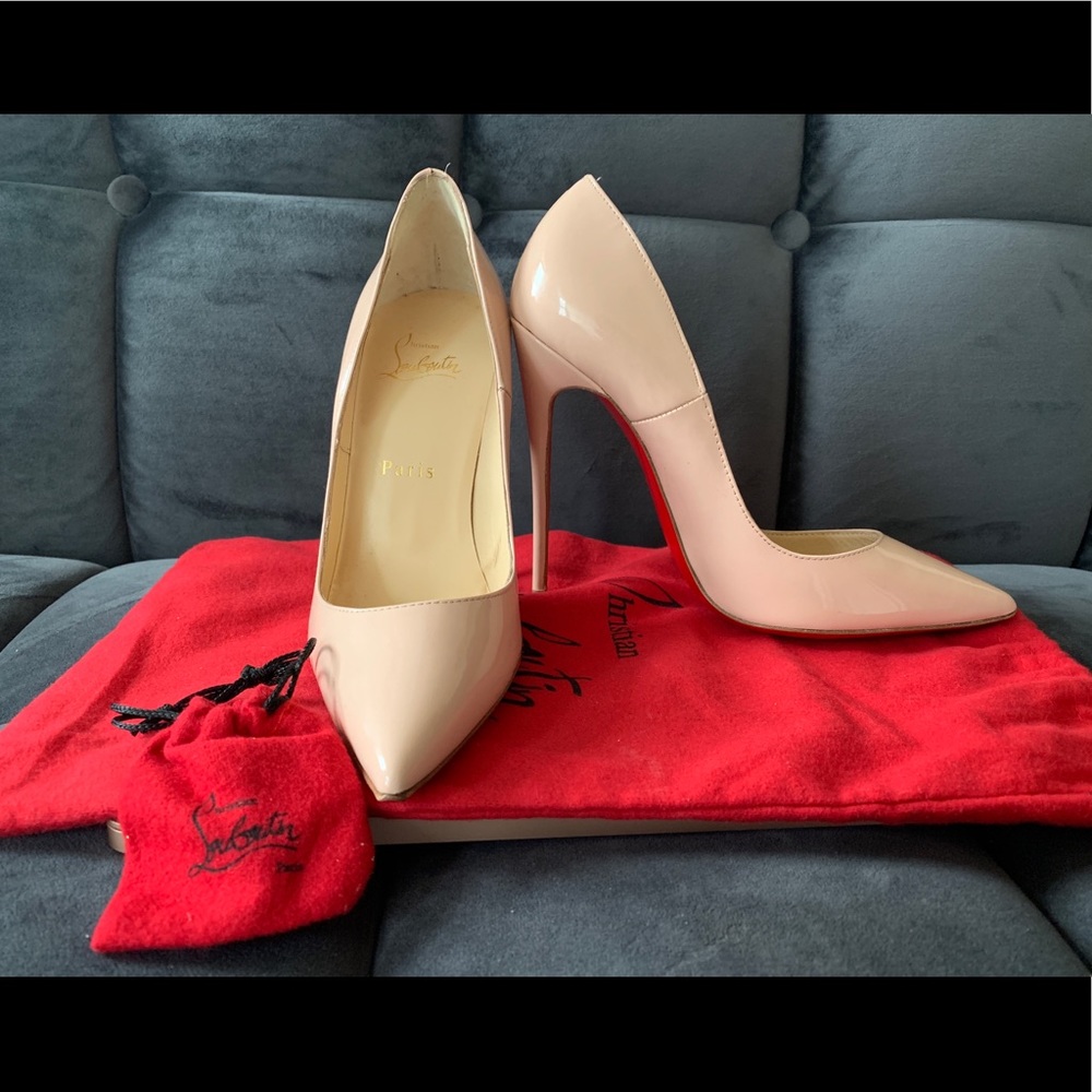 *Christian Louboutin So Kate Pump* - Picture 2 of 8